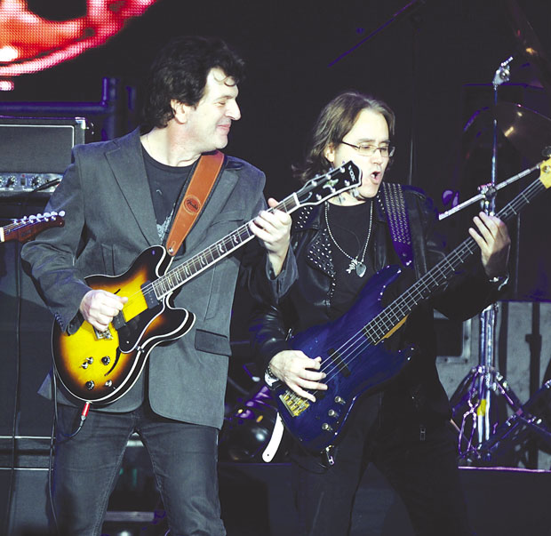 Момчило Бајагић Бајага и Миша Алексић: Рок музика дели судбину Србије